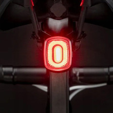 Lâmpada de bicicleta LED Sistema de frenagem traseira traseira USB-C - preto