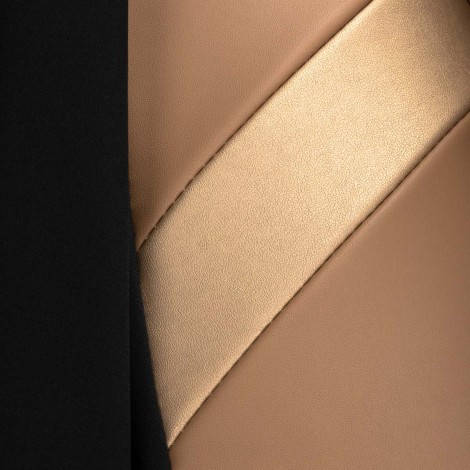 Sakura masažna stolica Standard 801 smeđa — detaljni prikaz sjedala