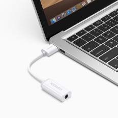 Adapter USB-A (MANNELIJK) - MINI JACK 3,5 mm (vrouw) - wit