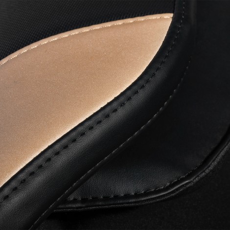 Sakura Luxury 808 massage chair black beige — close-up of the seat