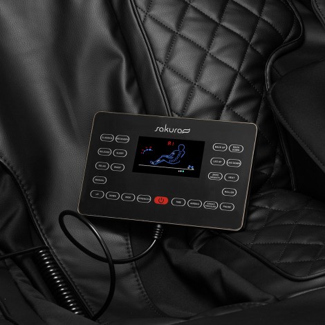Sakura Luxury 808 masszázsfotel fekete-bézs — közeli kép a vezérlőkről