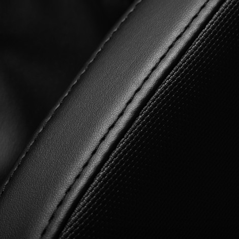 Silla de masaje Sakura Luxury 808 negra y beige — detalle de la superficie
