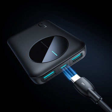 PowerBank JR-PBF13 5000MAH 2.4A 2x USB-A 1X USB-C - melns