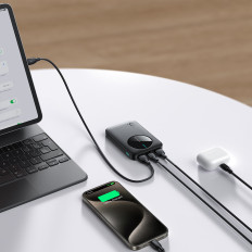 PowerBank JR-PBF13 5000MAH 2.4A 2x USB-A 1X USB-C - melns