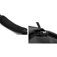 Saco de viagem premium em um terno e calçado com um bolso molhado 50L - preto
