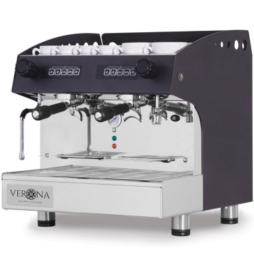 Kaffemaskin. Automatisk 2-gruppe Julia Compact 2700 i