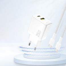 Fast USB-A USB-C - Caricabatterie di rete bianca