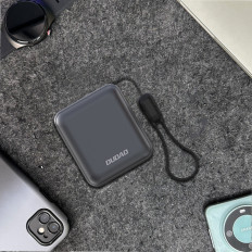 PowerBank K22 + 10000mAh ar 22,5W USB-C kabeļu kulonu - pelēks