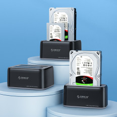 Station d'accueil 6819C3 pour le disque 2.5 '' / 3.5 '' SATA HDD / SSD - Noir