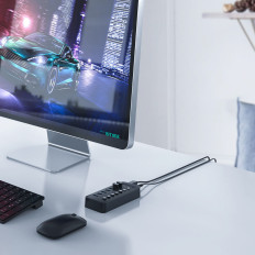 "Hub CT2U3-13AB" su 13X USB jungikliais - juoda
