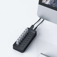 Hub CT2U3-13AB 13x USB lülititega - must