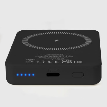 PowerBank aprīkojums 5000 mAh USB-C MagSafe - melns