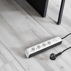 Antislipstrook 4 sockets 1.5m - wit