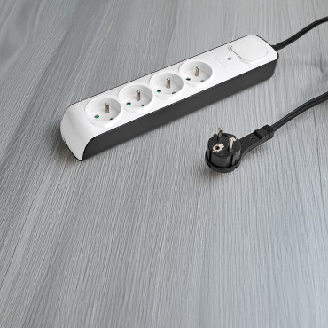 Αντιολισθητική λωρίδα 4 υποδοχές 1.5m - λευκό