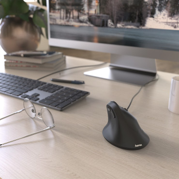 Káblová myš EMC-500 ergonomická vertikálna - čierna