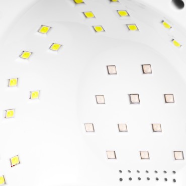 UV-Lamppu Dual LED GLOW S1 168W Ruusukulta — lähikuva pinnasta