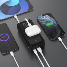 PowerBank 30000mAh s vestavěnými kabely PD 22.5W - černá