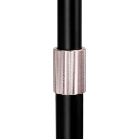 Lampa na ošetrenie rias MOMO MX6 čierna — detail rukoväte