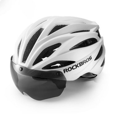 Casque de vélo avec des...
