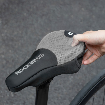Kryt kryt pre cyklistickú veľkosť L - čierna
