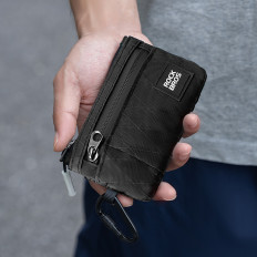 Turistični športni portfelj s Carabiner - Black