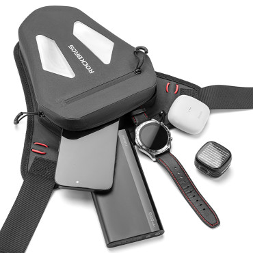 Bolso de la motocicleta. Sachet en la pierna. Cinturón UDO. Brazo - negro