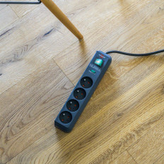 Sockets antideslizantes de línea ecológica 4 1.5m 13.500a - Negro