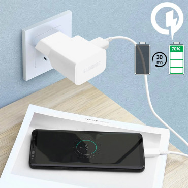 Samsung USB-A 15W Omrežni polnilnik z USB-A kabel - USB-C - bela