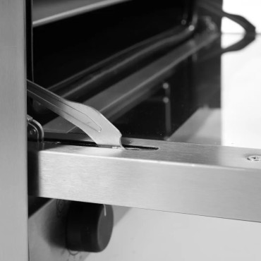 Forno de convecção H90 para 4 folhas 438x315mm Hendi 227060