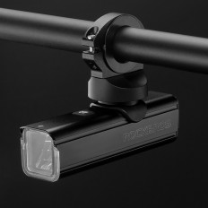Predné bicykelové svetlo 1000 lm s káblom USB-C - USB-A - čierna