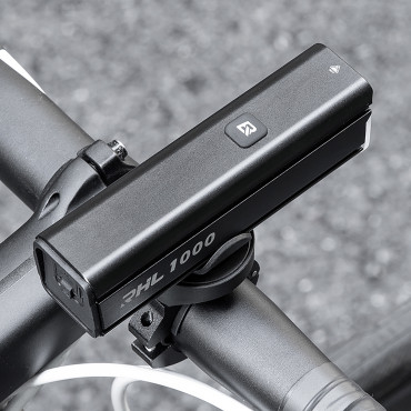 Luz de bicicleta dianteira 1000 lm com cabo USB-C - USB-A - Preto