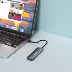 Hub distributer 4x USB-A z aluminijastimi stikali - siva