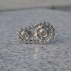 Zappeln Sie Spinner Kette Kreis Schwungrad Anti-Stress-Spielzeug mit Lager-Metall-Design und sanfter Bewegung