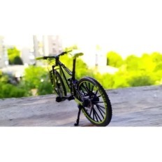 Fingerbike Metal Bike på en skala 1:10 Realistisk BMX model til tricks og samling
