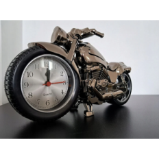 Motorkerékpár ajándék órák motoros stílusú motorkerékpár-alakú íróasztal dekoráció óra ideális ajándék