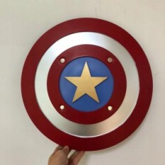 Capitan America 1: 1 Gomma giocattolo Scudo con morbido giocattolo in gomma e accessorio cosplay per i fan