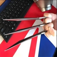 Pazury Wolverine Logan X-Men Wolverine 26cm Cosplay Tilbehør laget av plast, inspirert av filmer som skal endres og samler