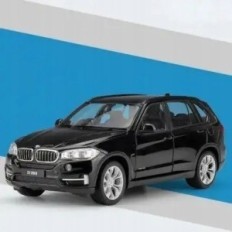 Modelo BMW X5 en una escala 1:24 Black coleccionable miniatura de lujo SUV