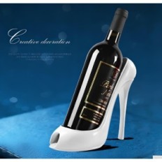 Soporte de vino en forma de un titular de botella decorativo blanco de tacón alto