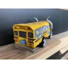 Bussi Miss Fritter Fairy Tale Interactive Car Toy innoittamana elokuvan