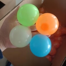 Antistress Balls Sticky Glowing 4 stk 65mm sæt belysning bolde til loft og sensorisk sjov