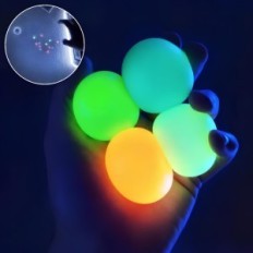 Antistress Balls Sticky Glowing 4 kos 65mm set razsvetljave kroglice za strop in senzorično zabavo