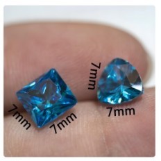 Blå Aquamarine set 7 st Natural ädelstenar för insamling och energiterapi