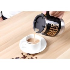 Thermal mug Self-flammable mug with mixing function After pressing the button ideal for coffee or cocoa