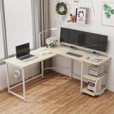 Bureau en forme de L avec étagères blanches