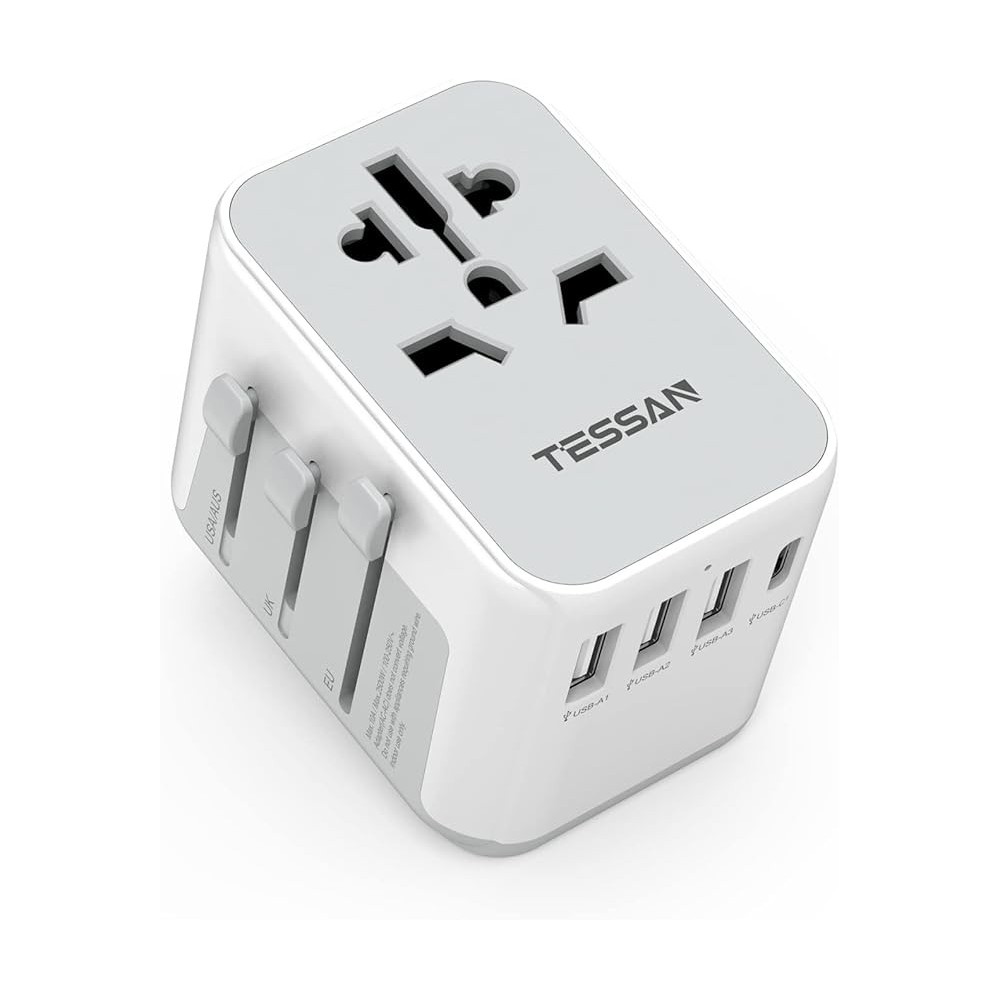 Tessan visame pasaulyje kelionių adapteris, su 3 USB A +1 prievadais C tipo