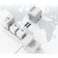 Tessan Worldwide Travel Adapter, med 3 USB A +1 Ports Type C