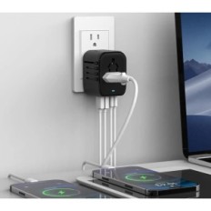 Universaalne USB-Reisiadapter x2 / USB-C x2 musta laadimise jaoks