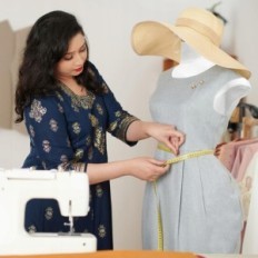 Manikin női univerzális szabók kijelző fehér arany láb