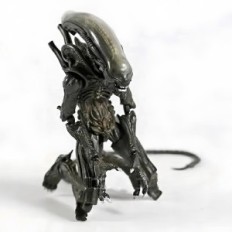 Figur Xenomorpha från en främmande film 16 cm Realistisk kollektivfigur för fans av Saga Alien